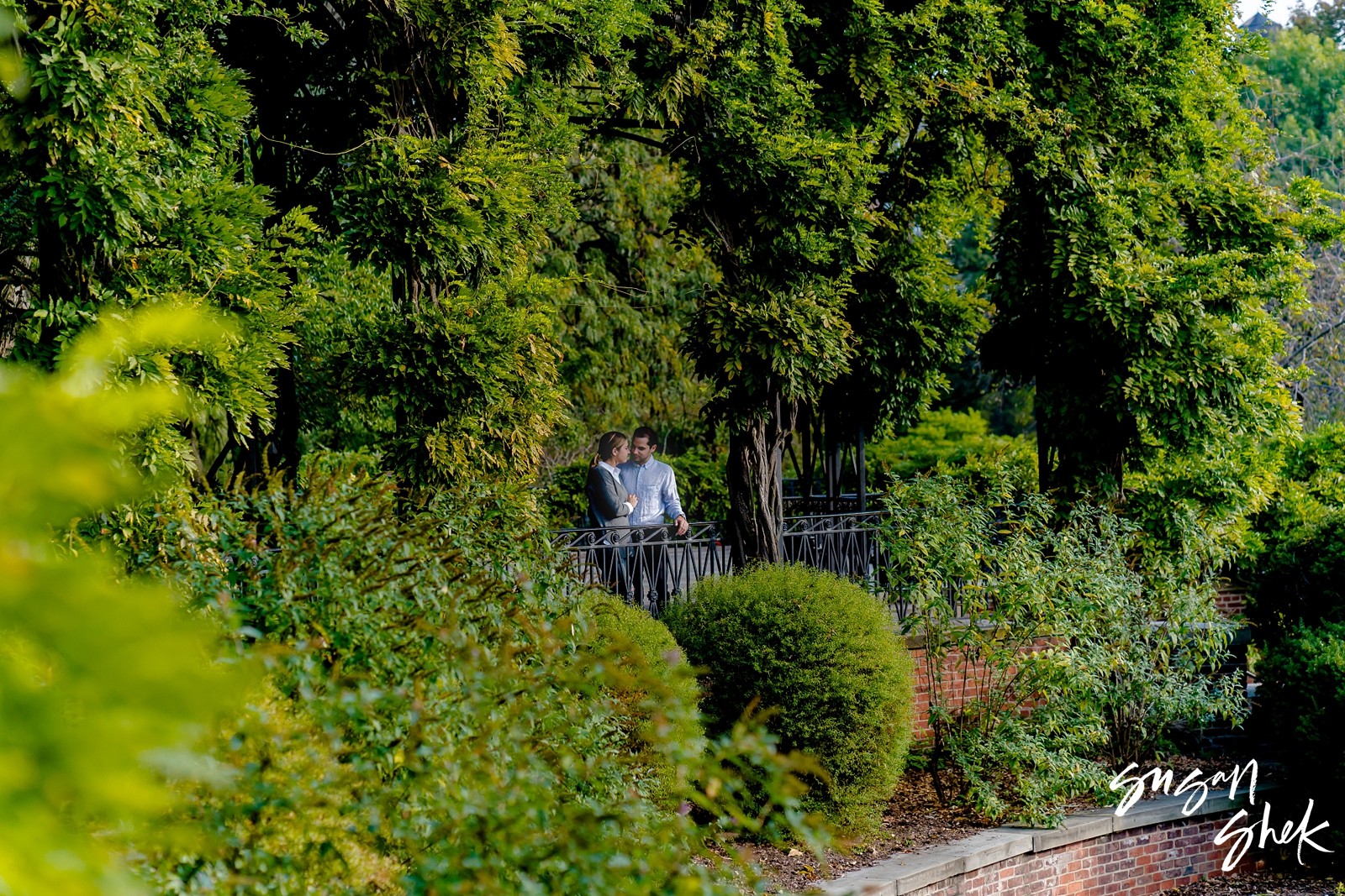 conservatory gardens Engagement Shoot, NYC Engagement Photographer, Engagement Session, Engagement Photography, Engagement Photographer, NYC Wedding Photographer