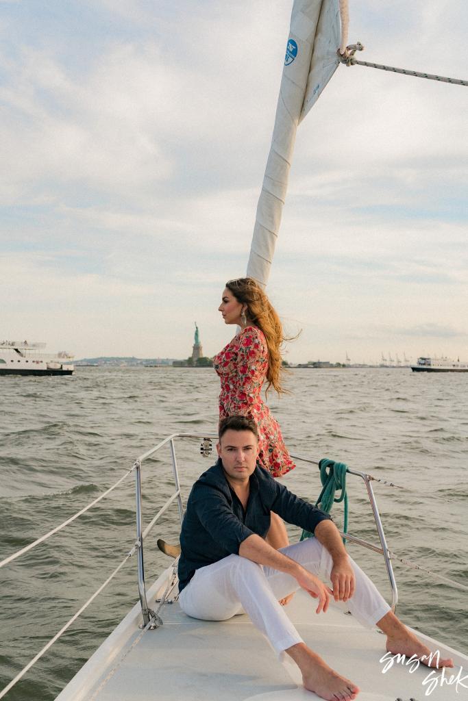 sailing engagement photos, engagement photos, engagement shoot, engagement session, sailing photos, sailing photography, yacht photography, sailing couple, sailing photoshoot, sailing photo shoot, true sailing, new york engagement, engagement session in nyc