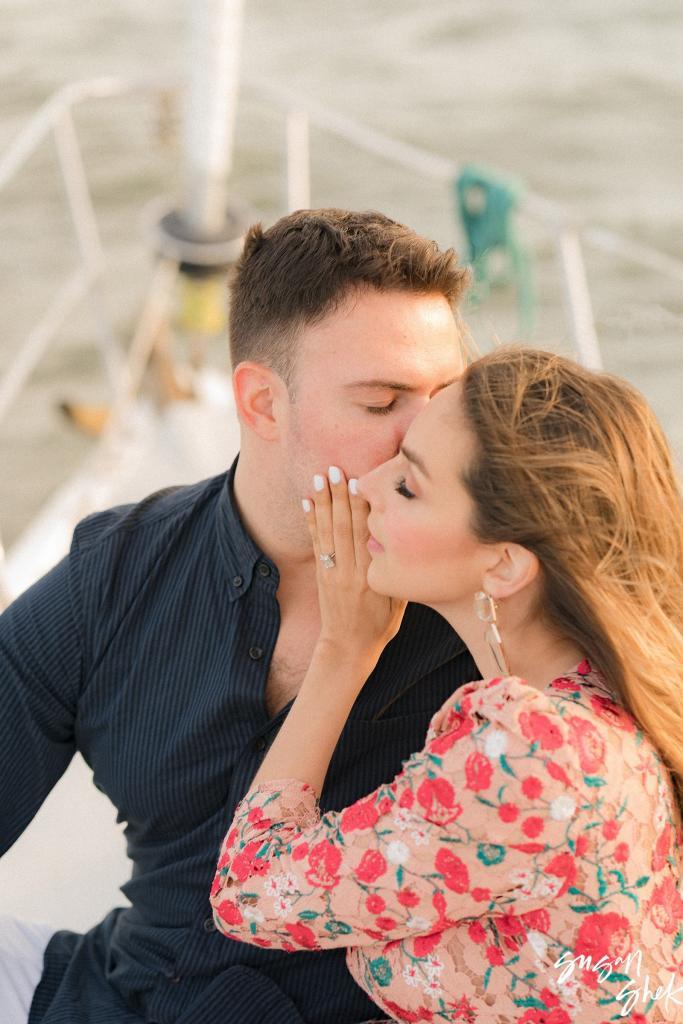 sailing engagement photos, engagement photos, engagement shoot, engagement session, sailing photos, sailing photography, yacht photography, sailing couple, sailing photoshoot, sailing photo shoot, true sailing, new york engagement, engagement session in nyc