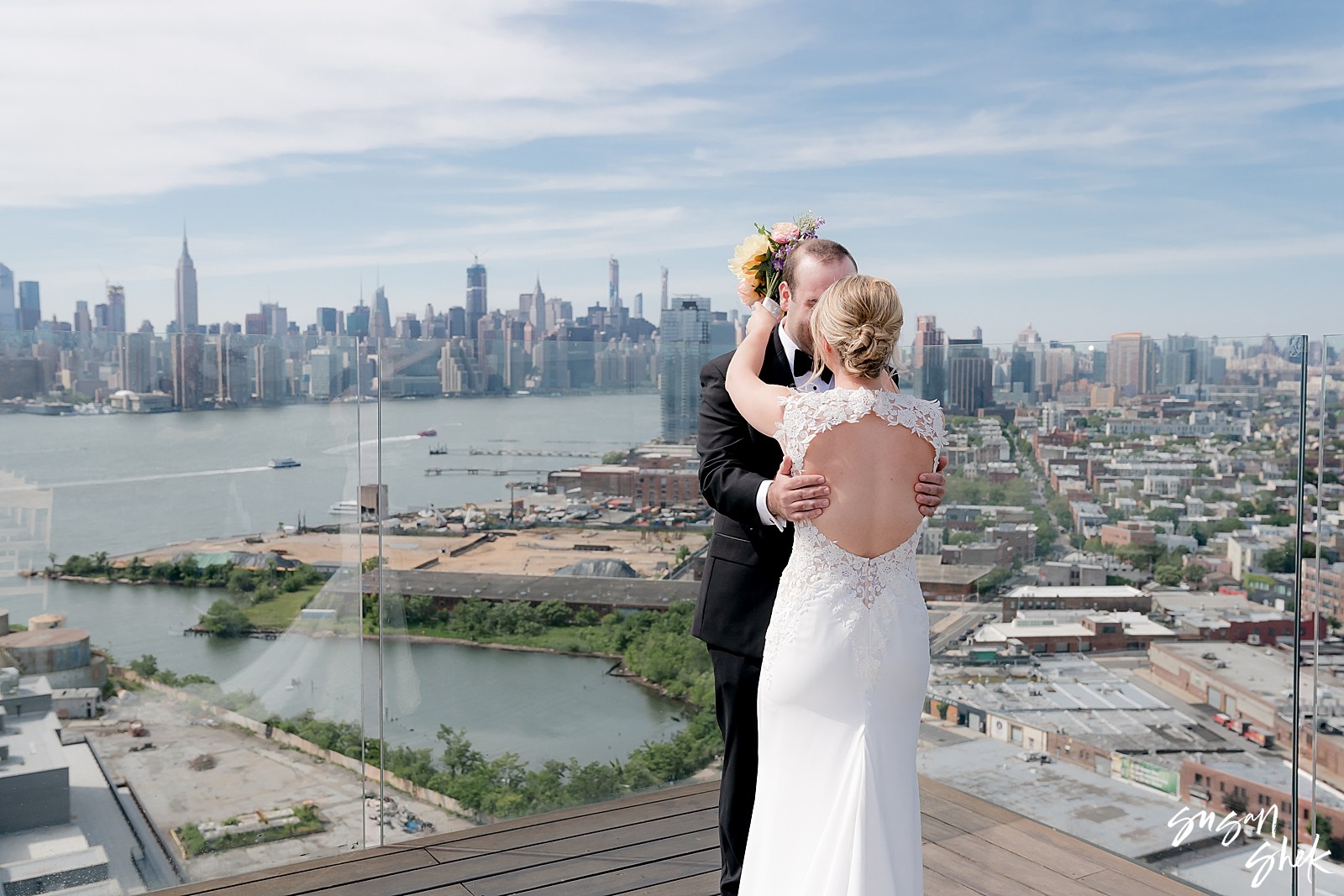 william vale hotel wedding, the william vale, the william vale hotel, william vale wedding, weddings at william vale hotel, brooklyn wedding. wedding photographer, nyc wedding photographer