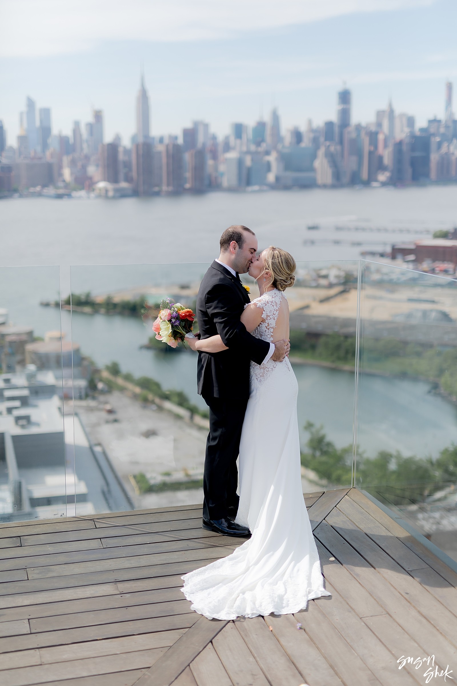 william vale hotel wedding, the william vale, the william vale hotel, william vale wedding, weddings at william vale hotel, brooklyn wedding. wedding photographer, nyc wedding photographer