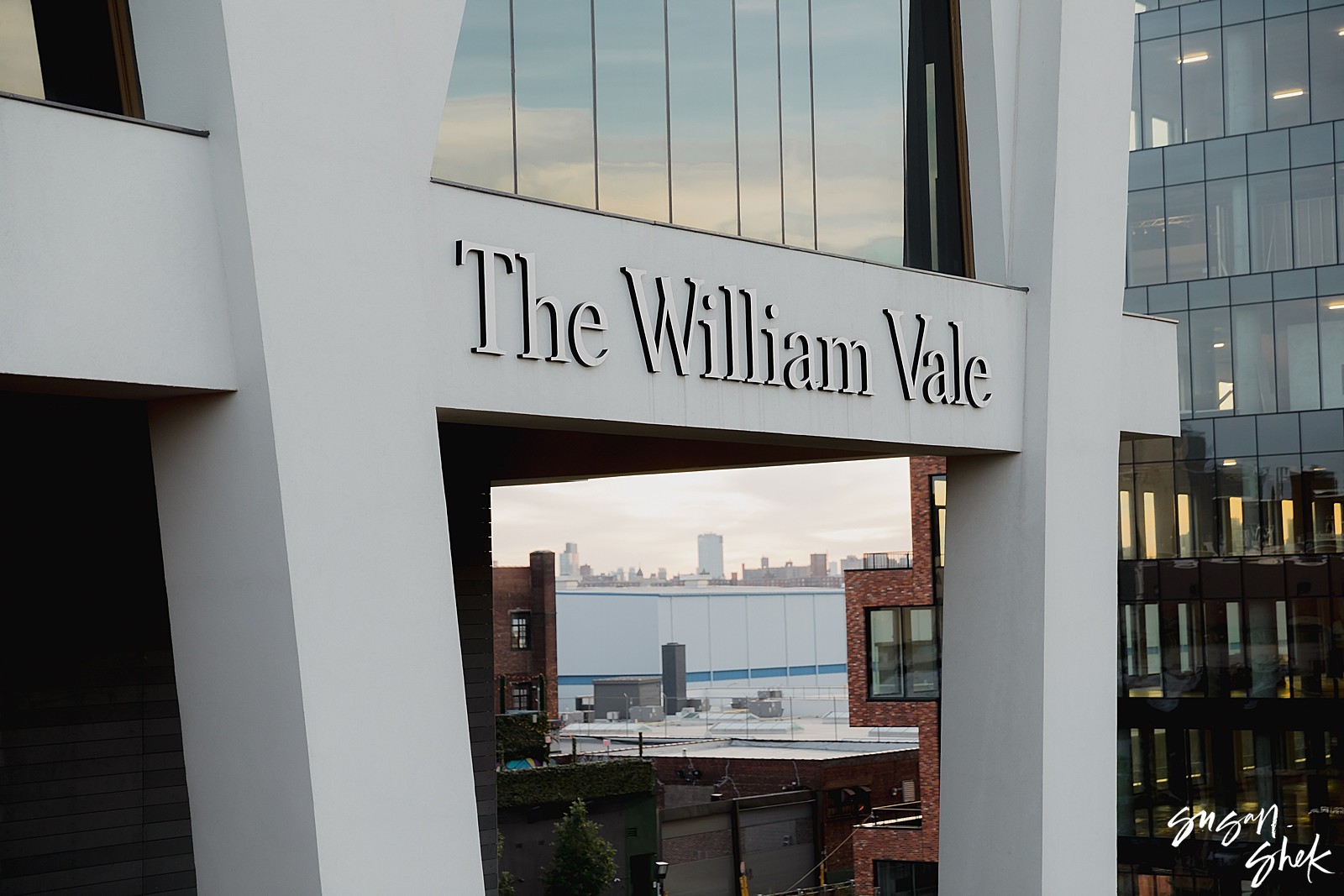 william vale hotel wedding, the william vale, the william vale hotel, william vale wedding, weddings at william vale hotel, brooklyn wedding. wedding photographer, nyc wedding photographer