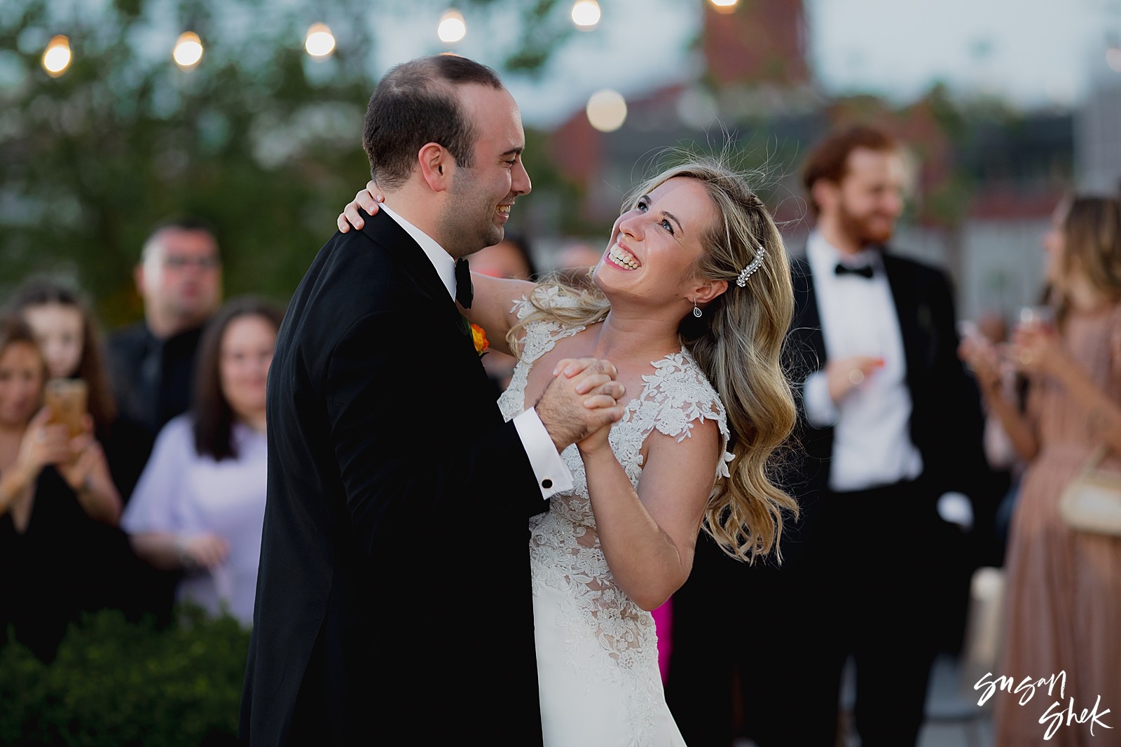 william vale hotel wedding, the william vale, the william vale hotel, william vale wedding, weddings at william vale hotel, brooklyn wedding. wedding photographer, nyc wedding photographer