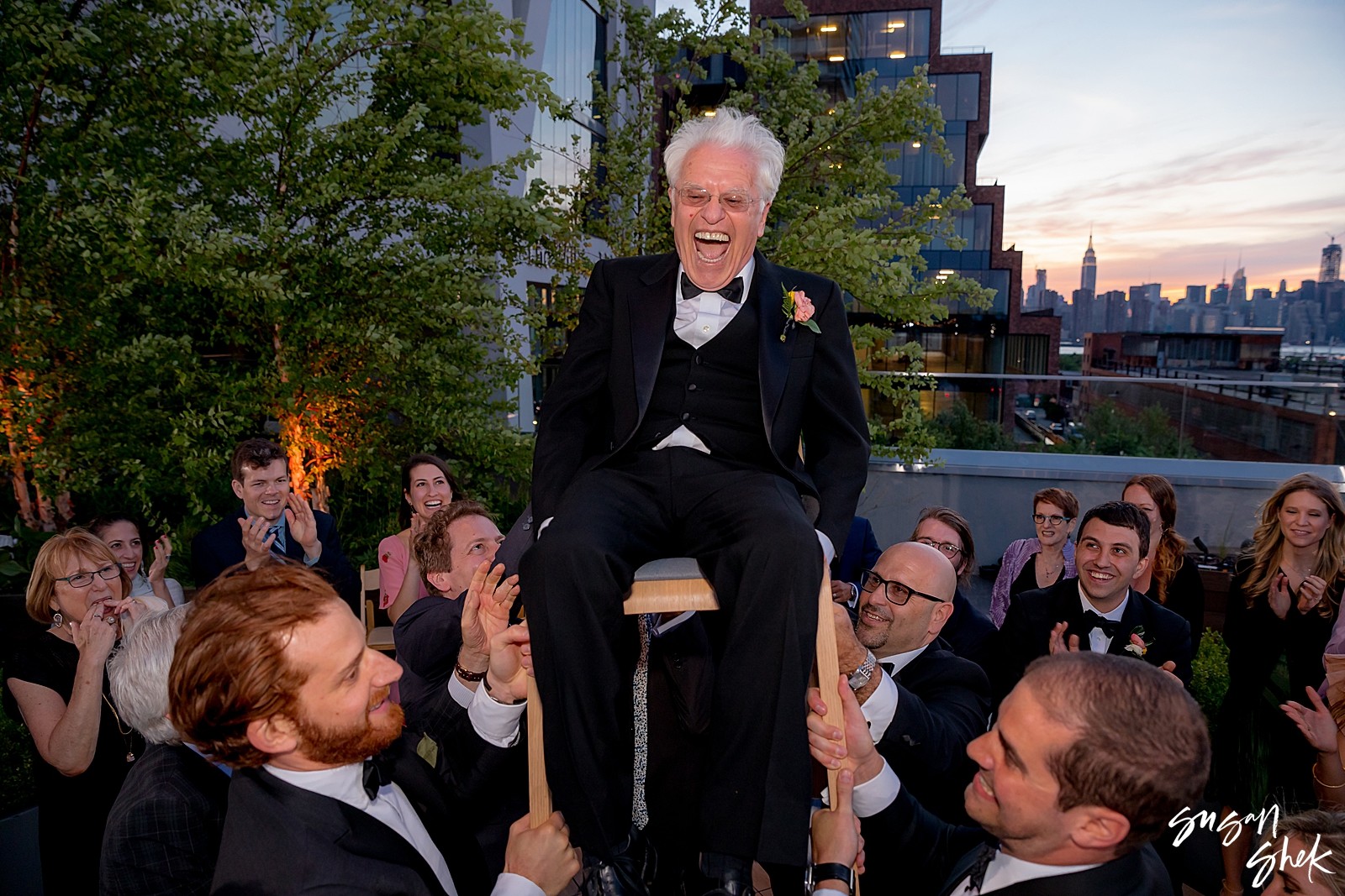 william vale hotel wedding, the william vale, the william vale hotel, william vale wedding, weddings at william vale hotel, brooklyn wedding. wedding photographer, nyc wedding photographer