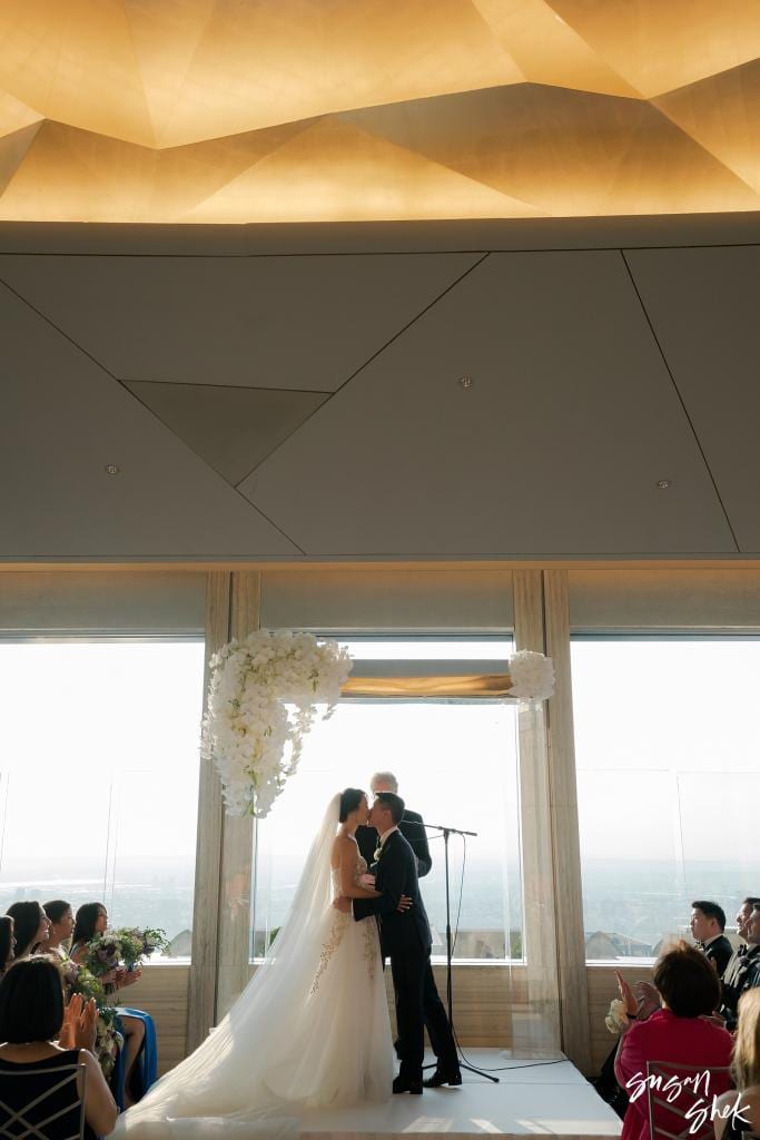 wedding ceremony details at the rainbow room