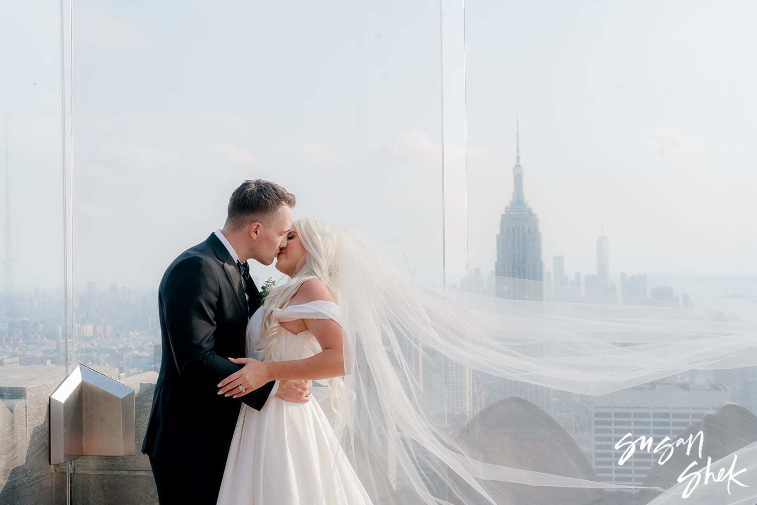 620 loft and garden, 620 loft and garden wedding, 620 loft and garden proposal, 620 loft and garden wedding venue, nyc wedding photographer, susan shek photography, new york wedding, rooftop wedding, new york city wedding photographer, eloping in new york, elopement, wedding photographer