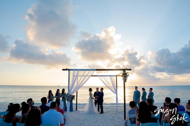 Destination wedding at the Grand Cayman Ritz Carlton