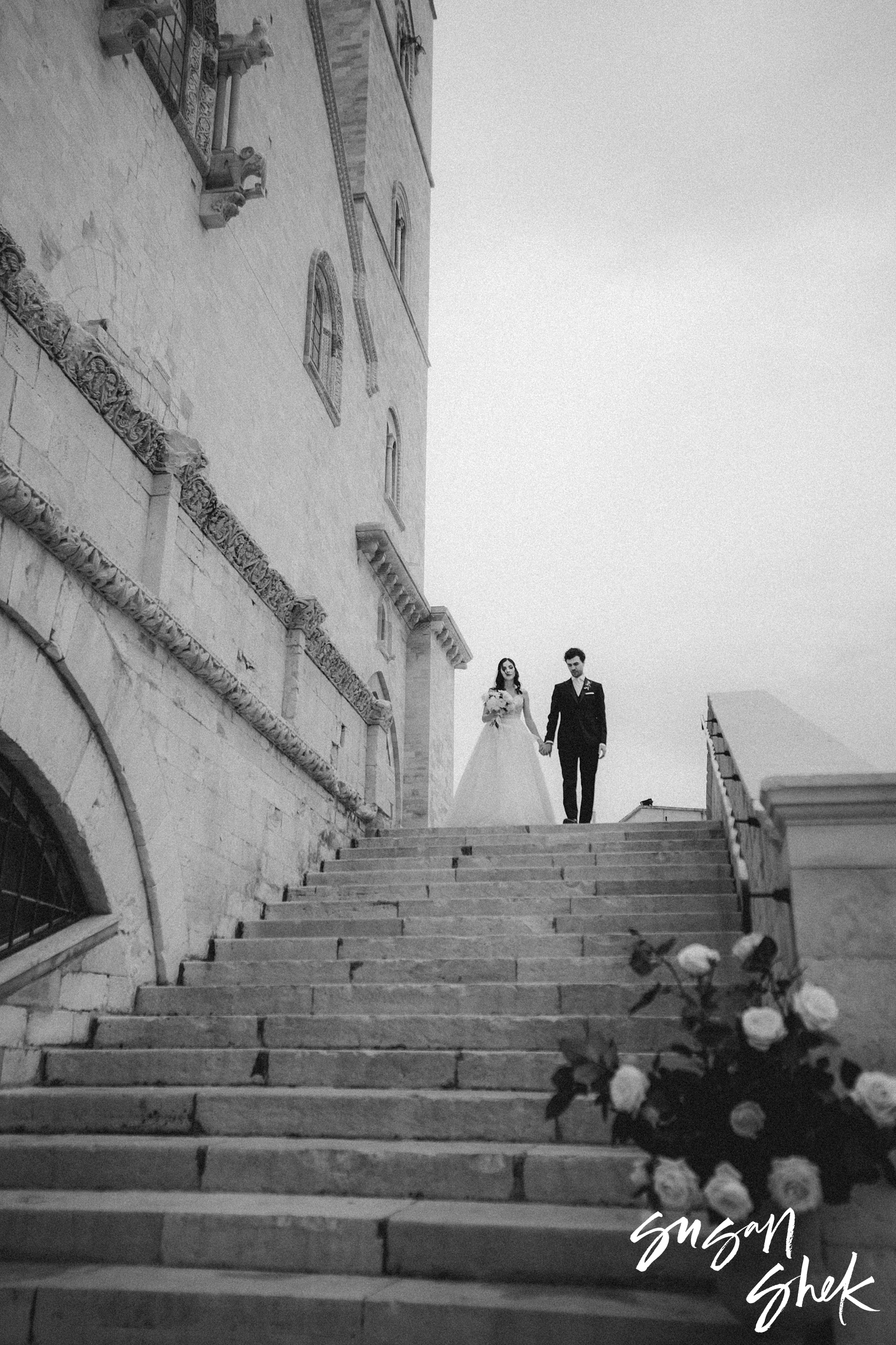 wedding ceremony at Trani Cathedral in Puglia Italy